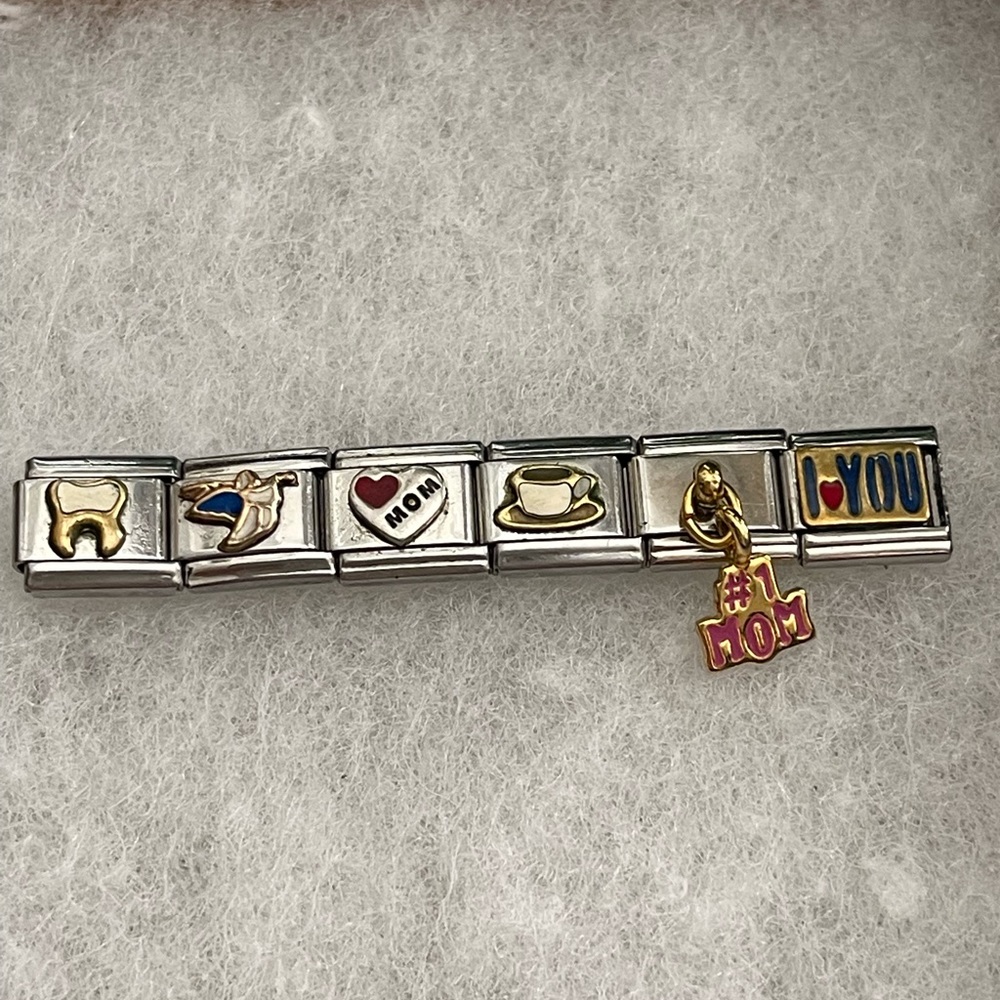 6 Interlocking Italian Charms